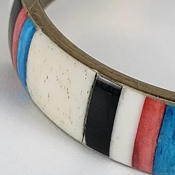 Vintage Natural Materials Overlay Brass Bangle Bracelet 8.25 In Multicolor - Picture 5 of 7